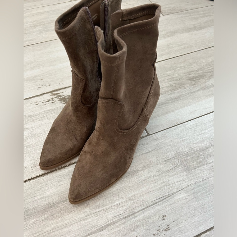 DOLCE VITA boots